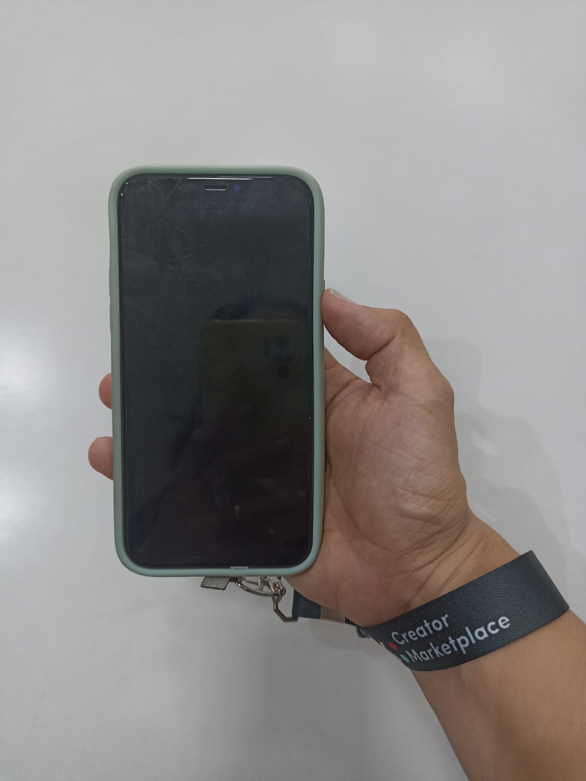 Cordão de pescoço para celular